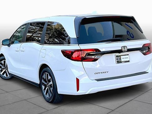 Used 2025 Honda Odyssey EX-L image 10