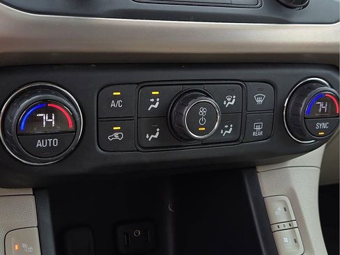 Used 2017 GMC Acadia Denali w/ Technology Package image 18