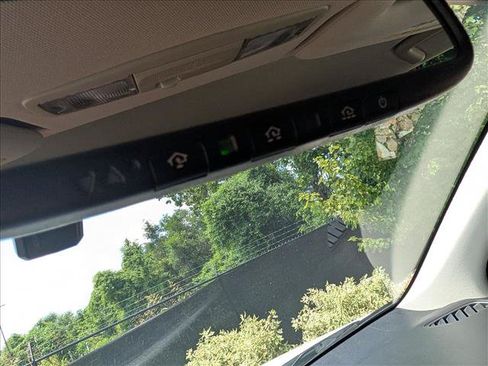 Used 2017 Mitsubishi Outlander SEL FWD image 39