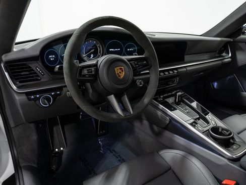 Used 2024 Porsche 911 Turbo S image 34