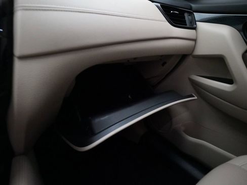 Used 2020 Nissan Rogue SL AWD/4WD image 29