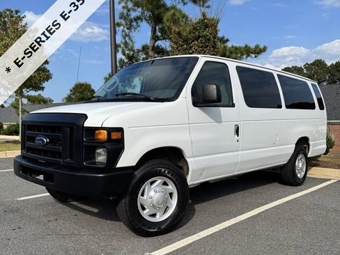 Used 2008 Ford E-350 and Econoline 350 Extended Super Duty image 1