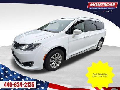 Used 2019 Chrysler Pacifica Touring-L