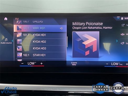 Used 2024 BMW 330e w/ Convenience Package image 35