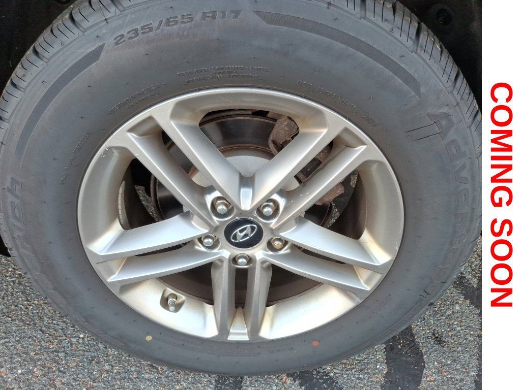 Used 2017 Hyundai Santa Fe Sport AWD/4WD image 9