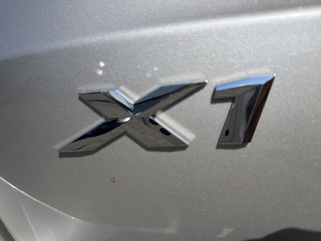 Used 2026 BMW X1 xDrive28i w/ Technology Package AWD/4WD image 15