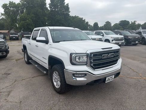 Used 2016 GMC Sierra 1500 SLE w/ SLE Value Package AWD/4WD image 8