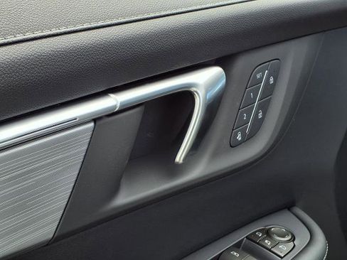 New 2026 Buick Enclave Preferred w/ Power Package FWD image 15