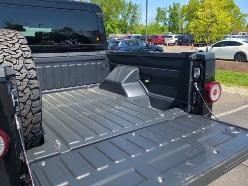 New 2025 INEOS Grenadier image 14