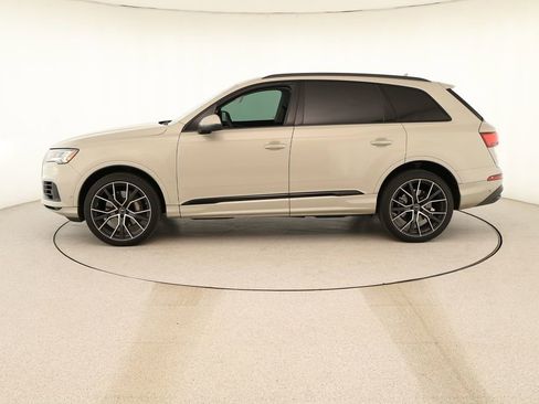 Certified 2023 Audi Q7 3.0T Prestige AWD/4WD image 2
