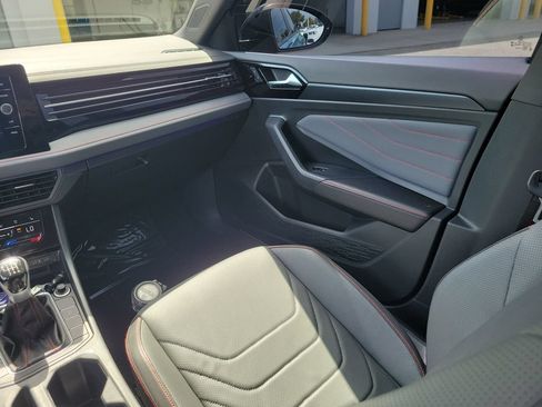 Certified 2025 Volkswagen Jetta GLI Autobahn FWD image 20