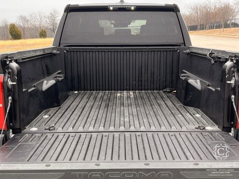 Used 2024 Toyota Tacoma image 30