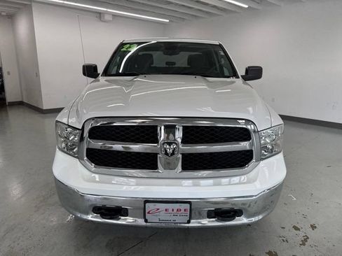 Used 2022 RAM 1500 Classic SLT w/ Protection Group AWD/4WD image 5
