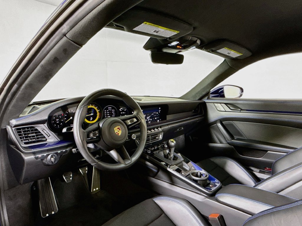 Used 2023 Porsche 911 GT3 RWD image 11
