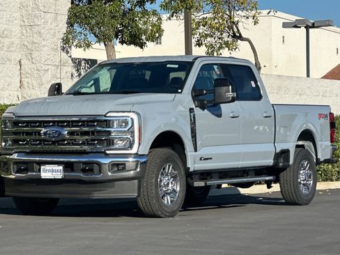 New 2026 Ford F250 Lariat w/ FX4 Off-Road Package image 8
