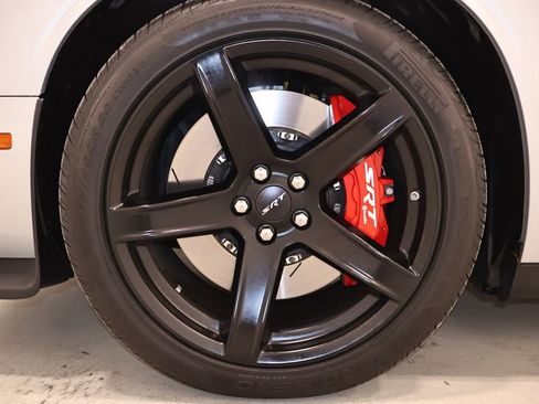 Used 2022 Dodge Challenger SRT Hellcat w/ Plus Package RWD image 35