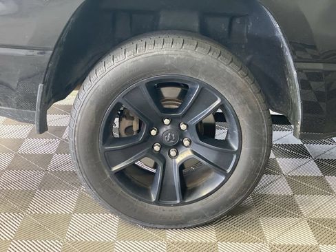 Used 2020 RAM 1500 Big Horn AWD/4WD image 18