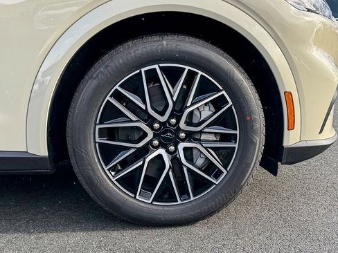 New 2025 Ford Mustang Mach-E Premium AWD/4WD image 17