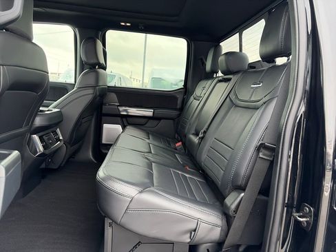 Used 2025 Ford F350 Platinum image 45