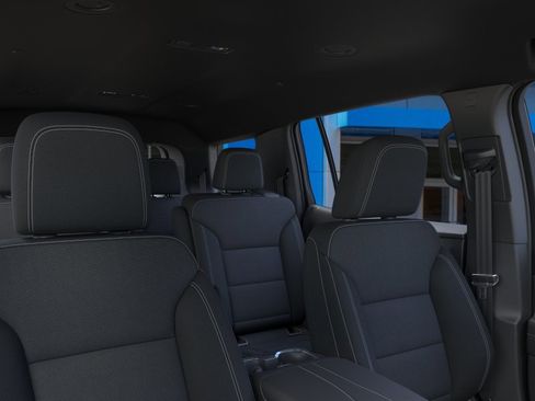 New 2026 Chevrolet Traverse LT w/ Driver Confidence Package image 24