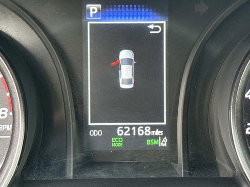 Used 2024 Toyota Camry SE image 39