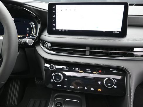 New 2026 INFINITI QX60 Luxe w/ Cargo Package image 30