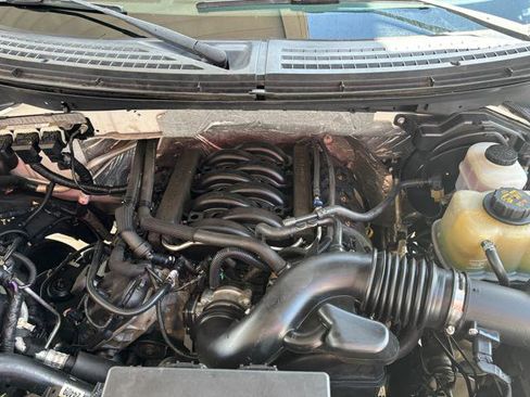 Used 2012 Ford F150 Lariat w/ Lariat Plus Pkg AWD/4WD image 24