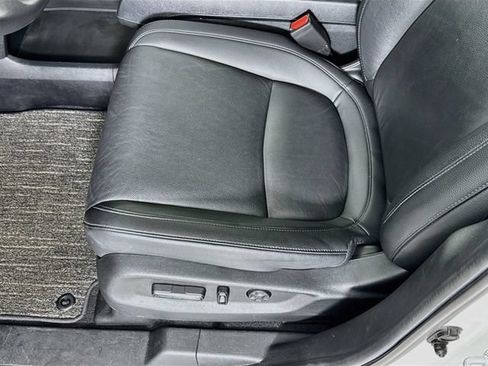 Used 2025 Honda Odyssey EX-L image 21
