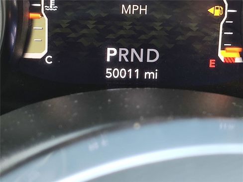 Used 2021 Jeep Wrangler Unlimited Rubicon image 29