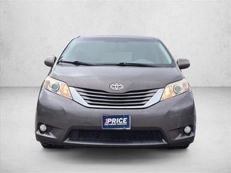 Used 2013 Toyota Sienna XLE FWD video 2