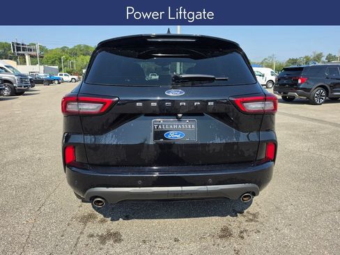 Used 2023 Ford Escape ST-Line w/ Tech Pack #1 FWD image 11
