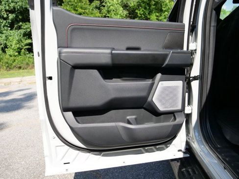 Used 2026 Ford F150 Raptor AWD/4WD image 38