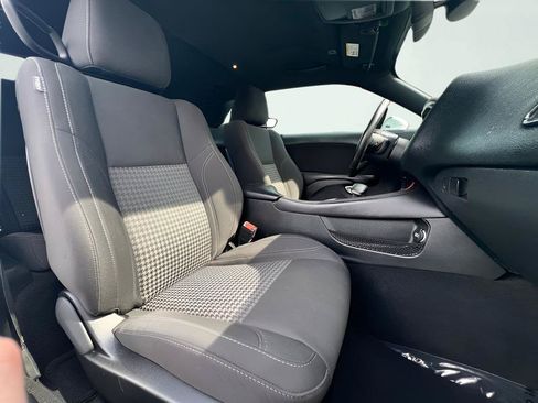 Used 2019 Dodge Challenger SXT RWD image 26