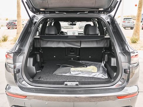 New 2026 Mitsubishi Outlander LE FWD image 8