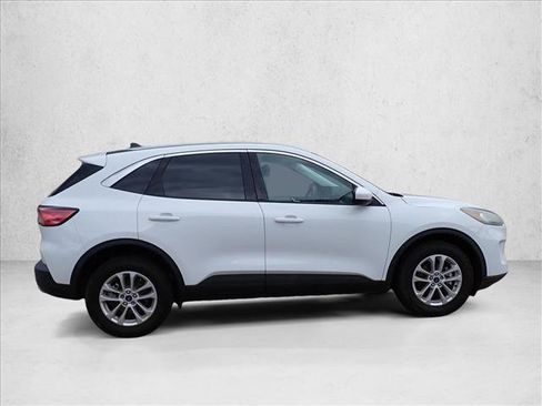 Used 2021 Ford Escape SE AWD/4WD image 4