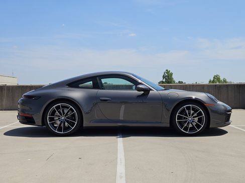Certified 2021 Porsche 911 Carrera RWD image 9