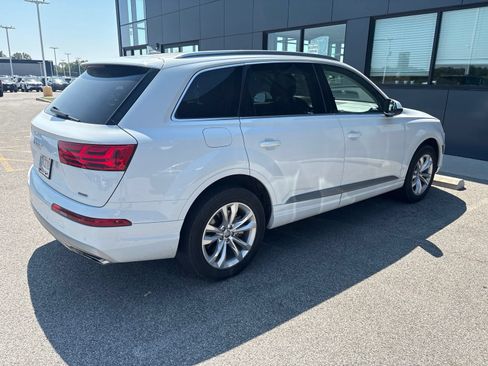 Used 2017 Audi Q7 2.0T Premium AWD/4WD image 3