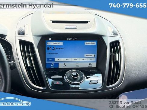 Used 2017 Ford Escape Titanium AWD/4WD image 9