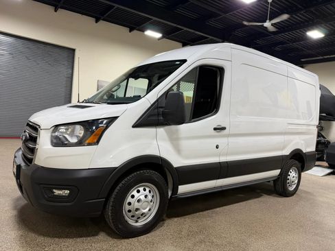Used 2020 Ford Transit 250 Medium Roof AWD image 10