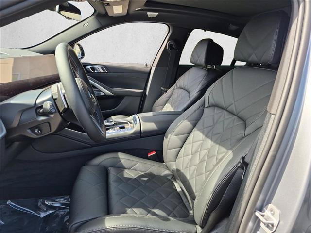 New 2027 BMW X6 M60i AWD/4WD image 4