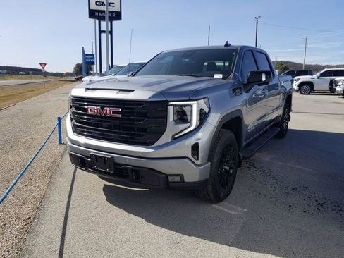 New 2026 GMC Sierra 1500 Elevation w/ Elevation Premium Package image 2