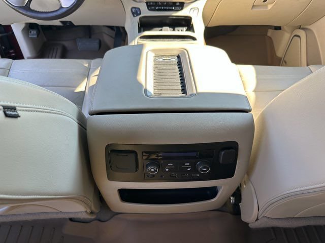Used 2019 GMC Yukon XL Denali w/ Denali Ultimate Package AWD/4WD image 28