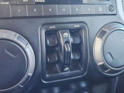 Used 2017 Jeep Wrangler Unlimited Sport w/ Quick Order Package 24S image 25