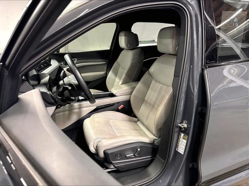 Used 2024 Audi Q8 e-tron Prestige w/ Prestige Package AWD/4WD image 26