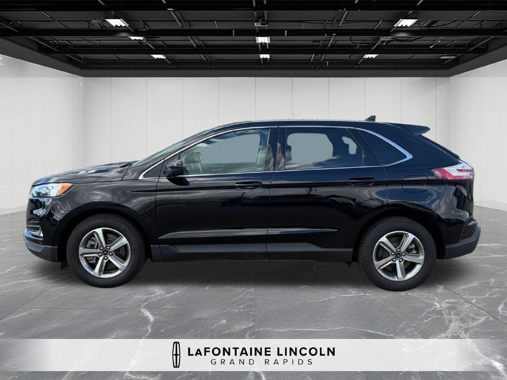 Used 2024 Ford Edge SEL w/ Convenience Package AWD/4WD image 2