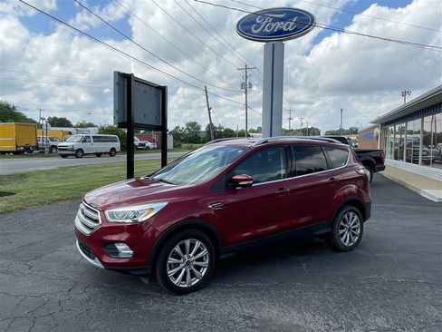 Used 2017 Ford Escape Titanium AWD/4WD image 6