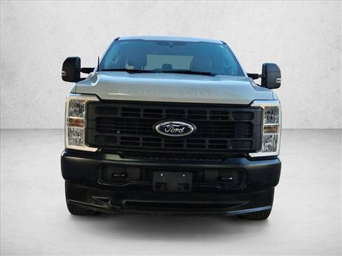 Used 2025 Ford F250 XL w/ XL Driver Assist Package AWD/4WD image 2