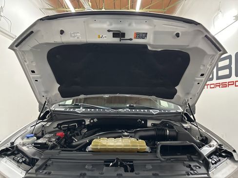 Used 2019 Ford F150 XLT w/ Equipment Group 302A Luxury image 5