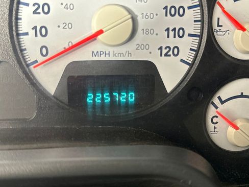 Used 2008 Dodge Ram 1500 Truck SLT w/ Trailer Tow Group image 19