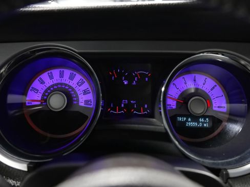 Used 2011 Ford Mustang GT Premium w/ Security Pkg image 38